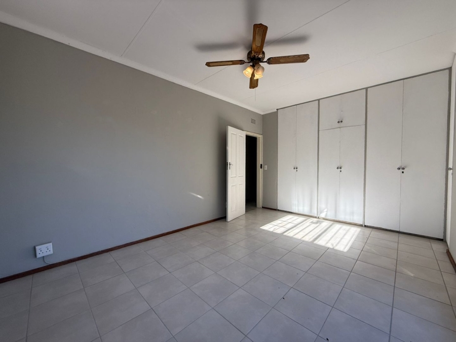 3 Bedroom Property for Sale in De Rust North West